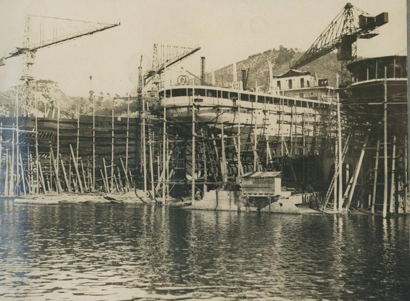 Vista generale scali lato est dei cantieri