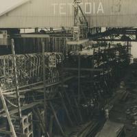 Tettoia "B" con scali per sommergibili di grande dislocamento