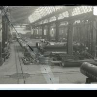 Officina montaggio lanciasiluri subacqueo