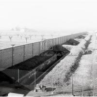 Esterno dello stabilimento. Linea di tiro per medi calibri